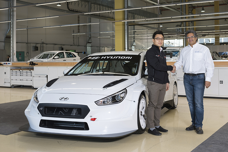 The first Hyundai i30 N TCR cars were delivered