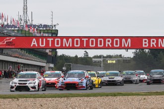 The TCR Eastern Europe finale is staged at the Hungaroring
