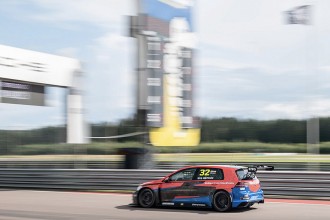Robin Knutsson scores his first victory in Anderstorp Race 3
