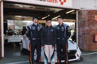 Essex and Kent Motorsport expand to three cars in TCR UK