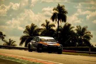 TCR South America’s pre-season test took place at Velocitta