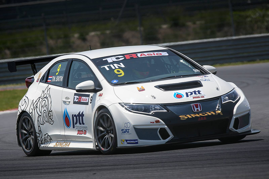 Tin Sritrai claims pole in TCR Asia opening - TCR HUB