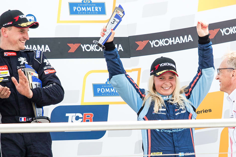 Jessica Bäckman to represent Sweden at Vallelunga - TCR HUB