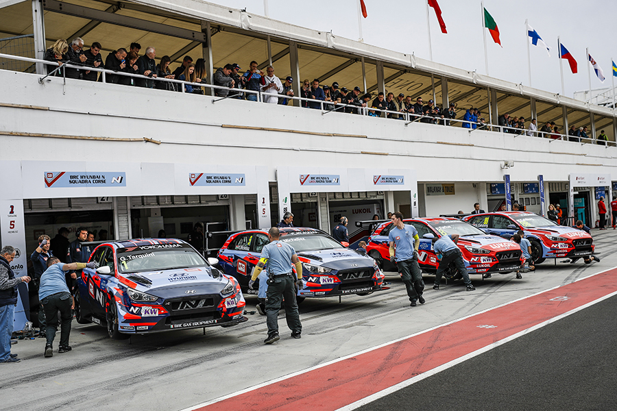 Four Hyundai Cars In The 2020 Wtcr Campaign Tcr Hub