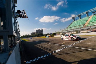 Eurico De Jesus wins behind the safety car