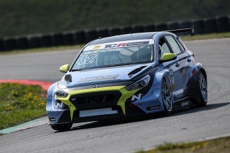 Hyundai cars dominate TCR Germany official test