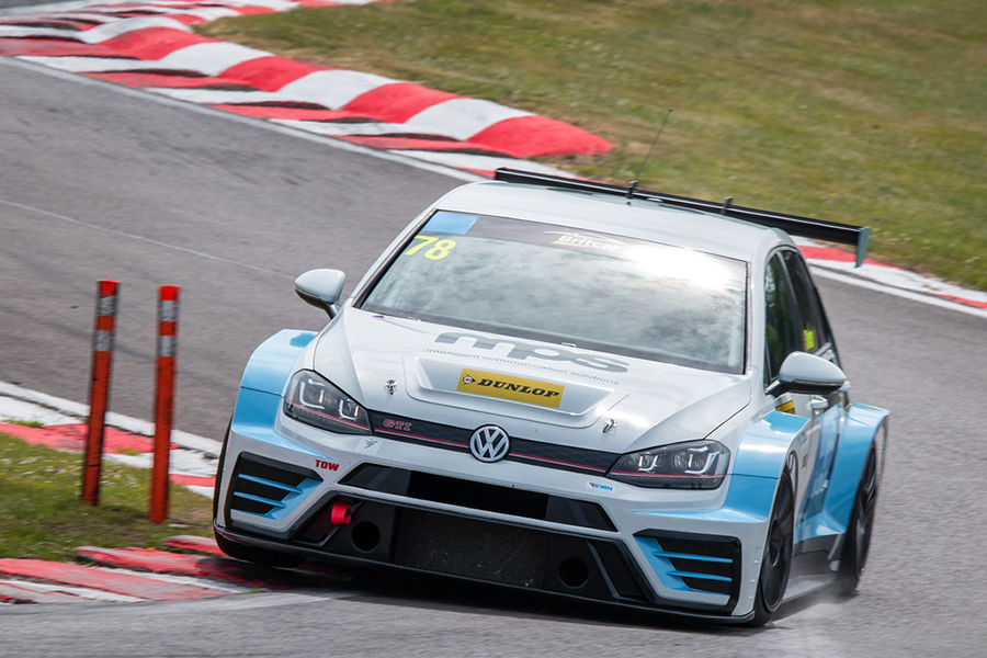 Tim Docker joins TCR UK in a Volkswagen Golf GTI