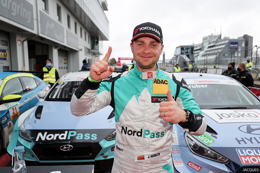 Jonas Karklys returns to the ADAC TCR Germany