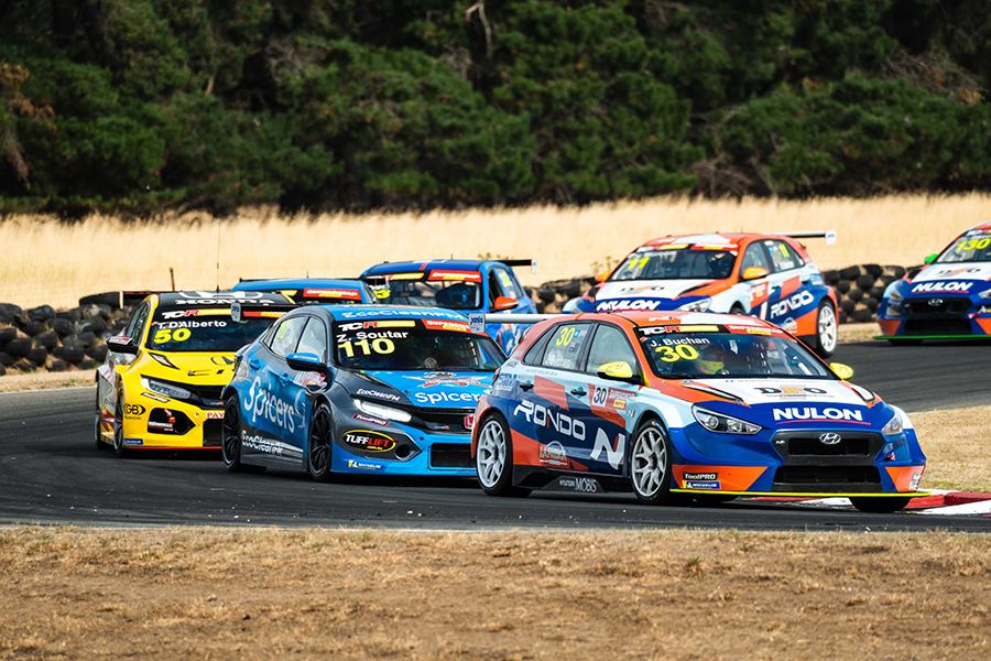 The TCR Australia series resumes at Phillip Island