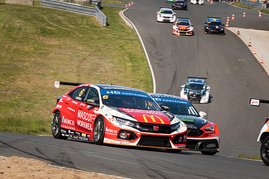 Jensen takes two more wins to extend TCR Denmark lead