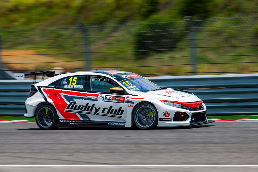 Fist-Team AAI Honda Civic wins again in TCR Taipei